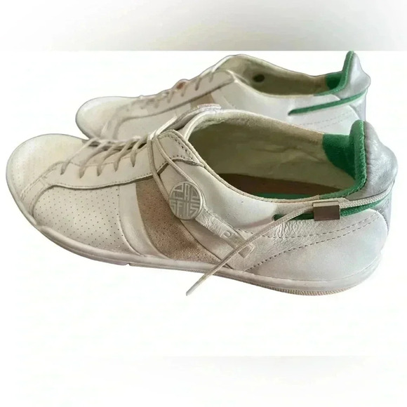 EUC Plae Mulberry sneakers tennis shoes leather - Picture 6 of 8